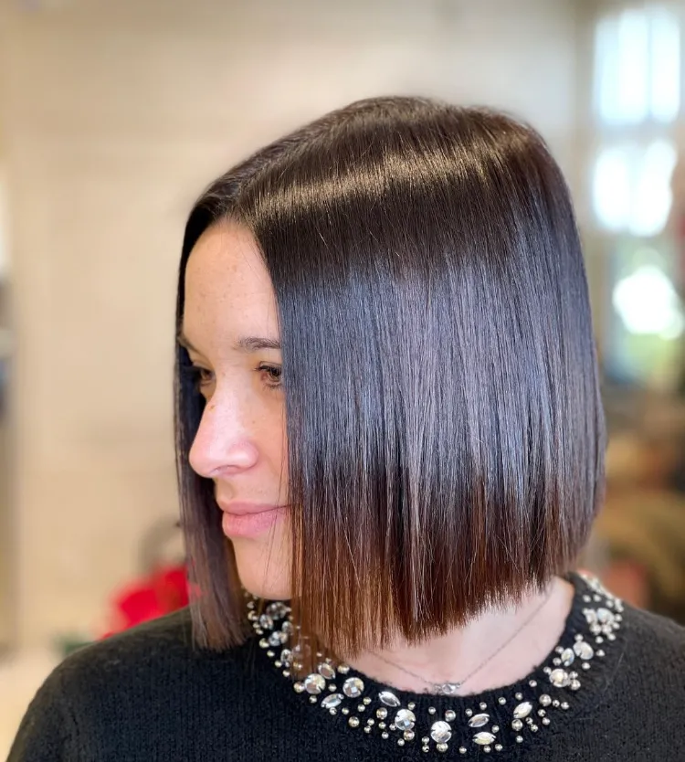 Liquid Hair ¿Qué es y cómo aplicarlo para conseguir un pelo sedoso? 8 - 【MioEstilo】 cómo hacer el liquid bob en casa técnica de alisado de pelo líquido corto y recto de este año