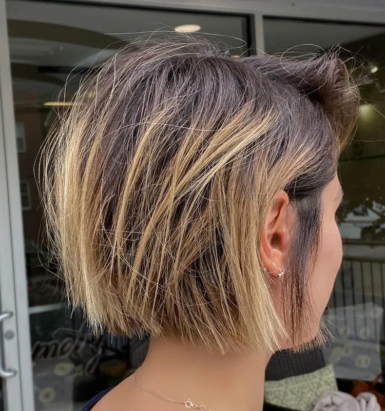 ¿Cómo acoger el famoso corte bob de Diana que está volviendo con fuerza este verano? 10 - 【MioEstilo】 lady diana corte cuadrado moderno diana bob balayage rubio miel pelo corto mujer 2022