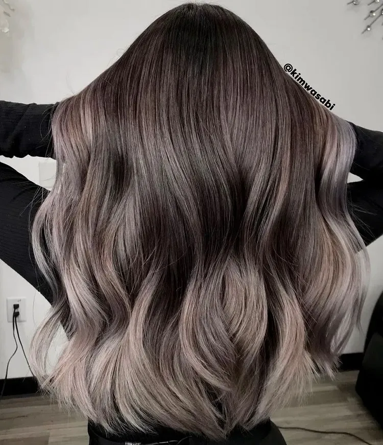 balayage tono hongo en cabello castaño