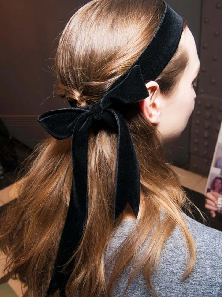 faja de terciopelo negro