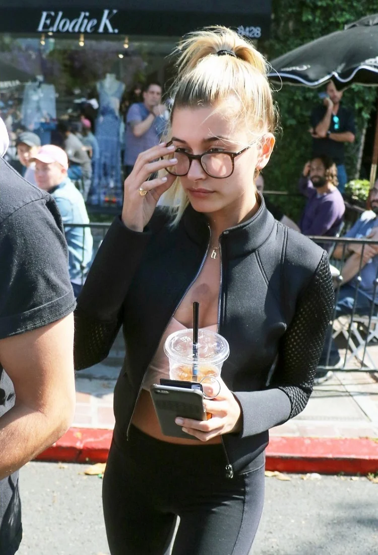 Estilo Hailey Bieber 2022