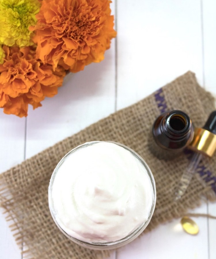 Consejos de recetas de aceites esenciales de champú natural casero