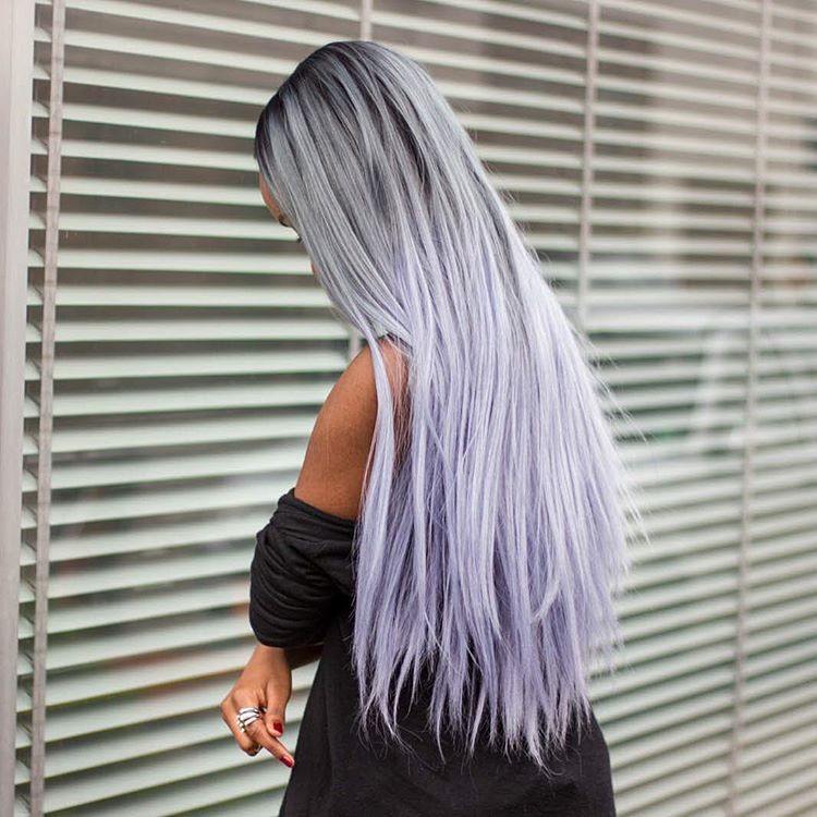 idea de color de cabello lila pastel ahumado muy largo