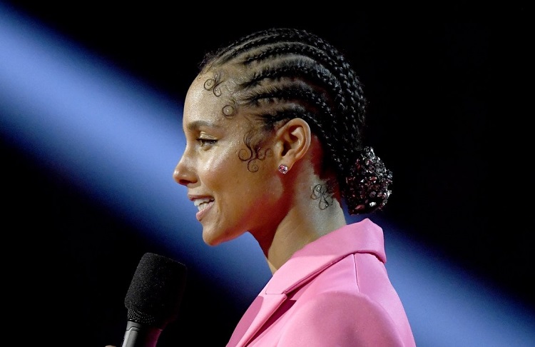 bebé pelo femme swarowski cristales Grammys Alicia Keys tendencia