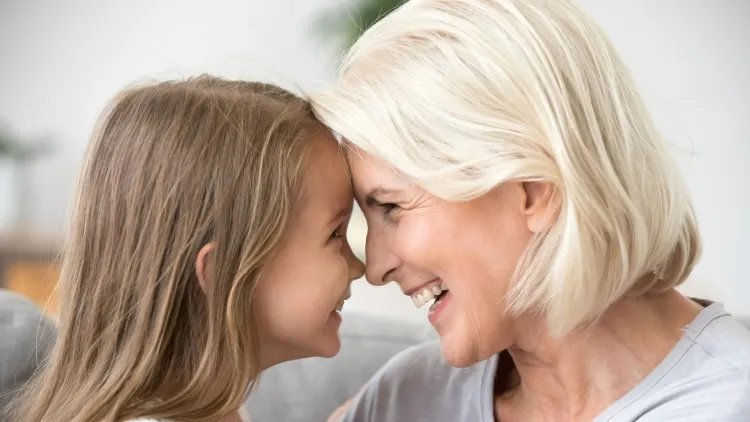 tendencia cabello gris da privilegios necesita shampoo especifico