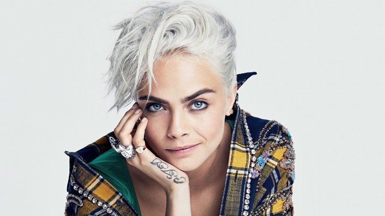 10 sugerencias de nuevos estilos de peinados para mujeres maduras 1 - 【MioEstilo】 corte de pelo corto cabello blanco pixie rock cabello largo en la cara superior delevingne