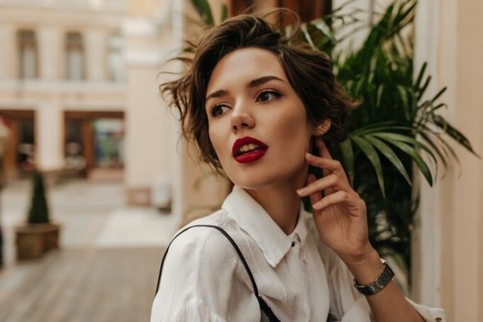 coiffure carre court