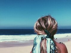 ¡Más de 30 sugerencias prácticas para el cabello que puedes probar en el verano actual! coiffure plage avec foulard tendance coiffures estivales 2018