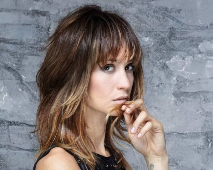 comment donner du volume aux cheveux fins et plats