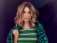 coupe carre fake bob plongeant long ashley benson