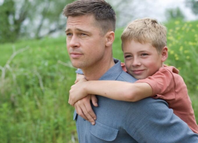 coupe cheveux homme 2015 Brad Pitt militaire