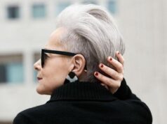 quelle coiffure cheveux gris femme tendance choisir