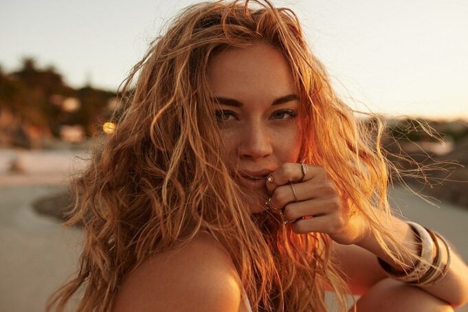 Receta casera para cabello con apariencia de playa spray sel de mer pour cheveux effet beach waves diy ondulations naturelles