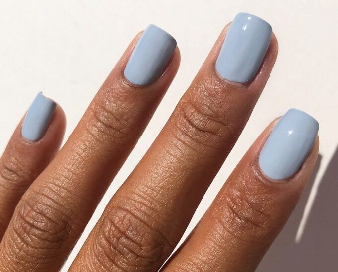tendance vernis a ongle automne 2021 hiver mois novembre deco ongles
