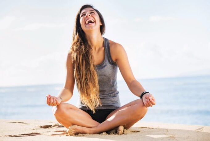 yoga du rire tous les ages exercices faciles