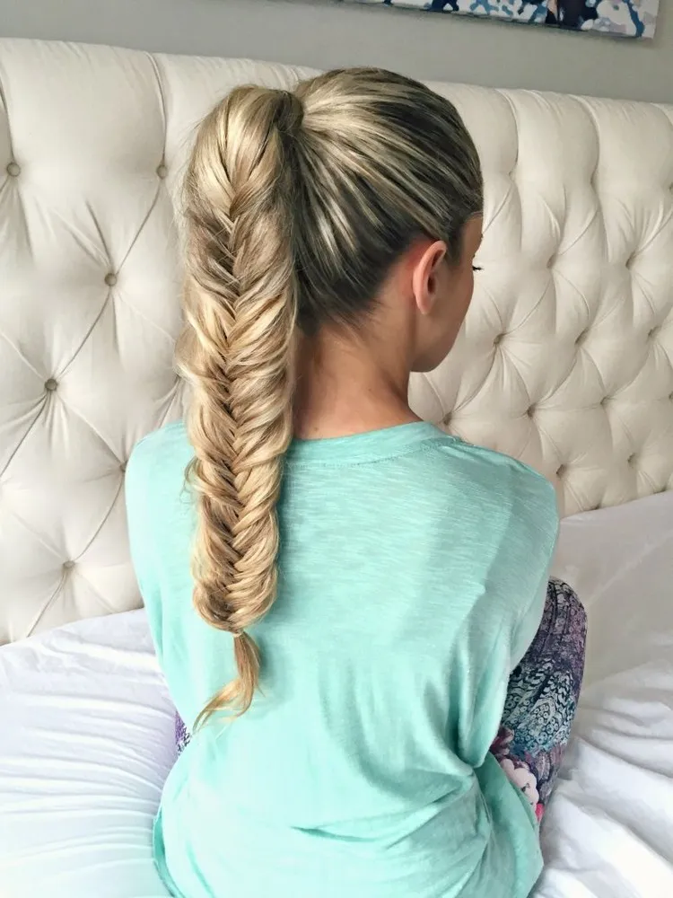 ¡Los 5 mejores estilos de cabello rápidos para lucir este verano! 2 - 【MioEstilo】 peinado verano cabello largo tendencia 2022 trenza cola de pez