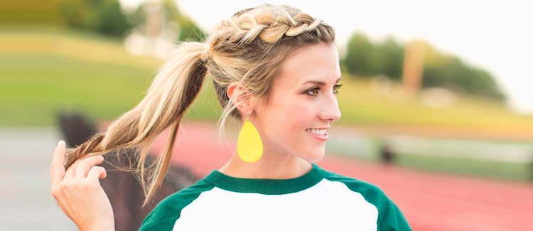 peinado deportivo cabello largo trenza elegante cola de caballo